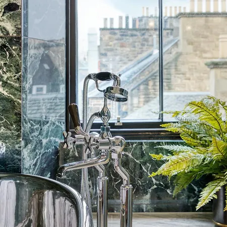 100 Princes Street Edinburg