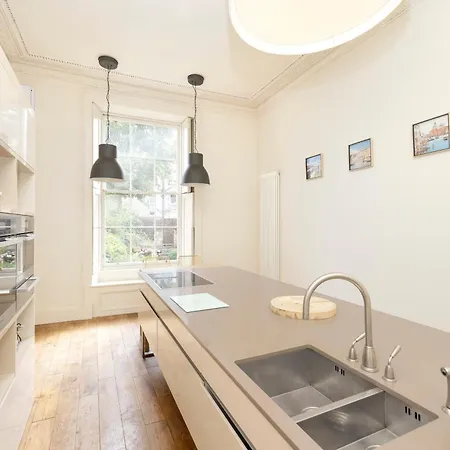 Joivy Exclusive House With Free Parking Эдинбург