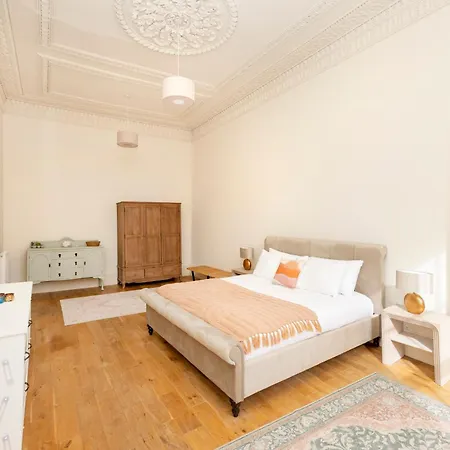 Joivy Exclusive House With Free Parking Edinburgh