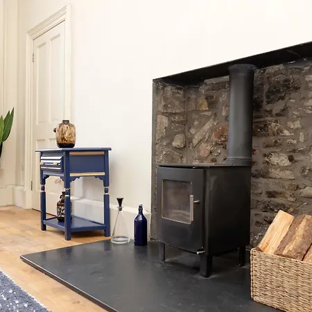 Joivy Exclusive House With Free Parking Edinburgh