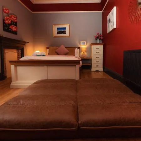 Cozy By Holyrood Palace *