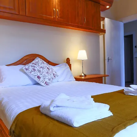 Lägenhet Royal Mile Escape - Five Bed