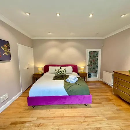 Lägenhet Luxury Cramond - Sleeps 10 *