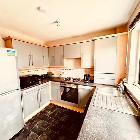 Three Bedroom House Edinburgh