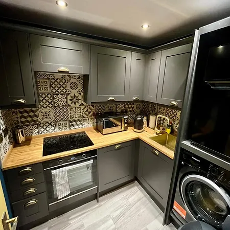 Boutique Castle View 3 Bedroom *