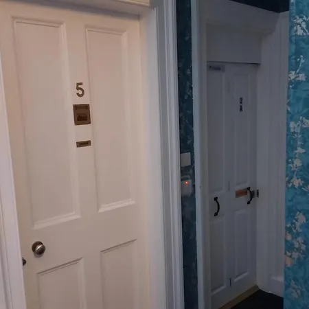 Гостевой дом Ivy House