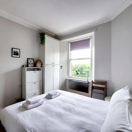 Guestready - Cozy Apt In Southside, Edinburgh!