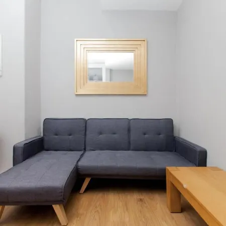 Apartment Bright And Homely Near Holyrood - City Centre
