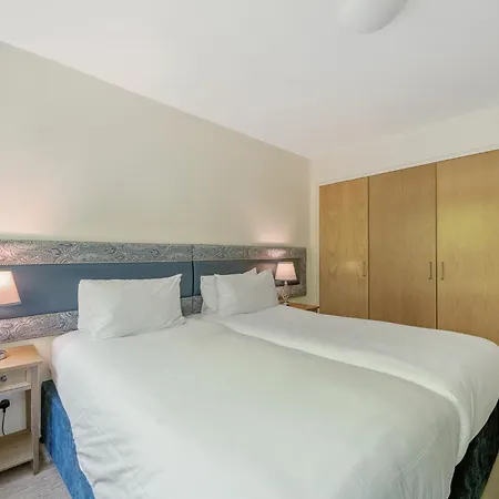 Aparthotel Princes Street