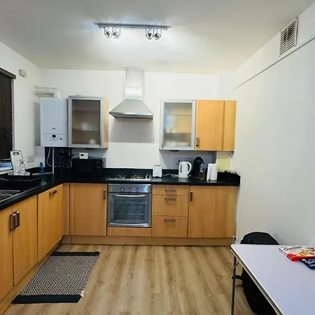 Fabulous 1bed 1bath Ground Floor Shared ,only Double Edinburgh