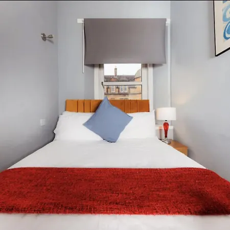 Warm & Welcoming City Center - Meadows 9! Daire