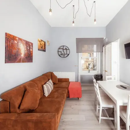 Warm & Welcoming City Center - Meadows 9! * Edinburgh