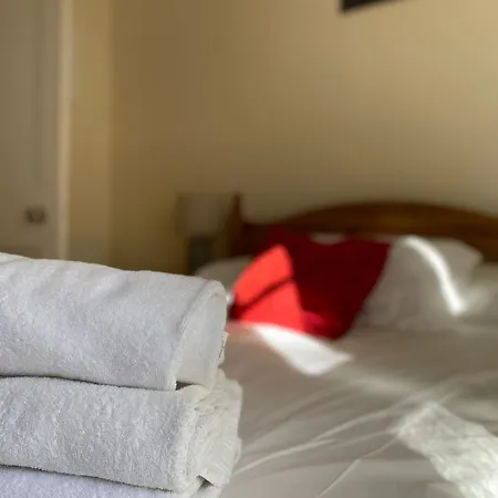 Cute 1 Bedroom Retreat In Beautiful Stockbridge Apartment Edinburgh