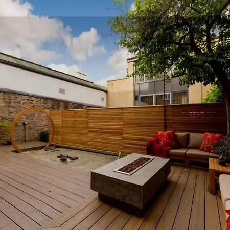 Argyl - 4 Bed On York Place, New Town Apartament *