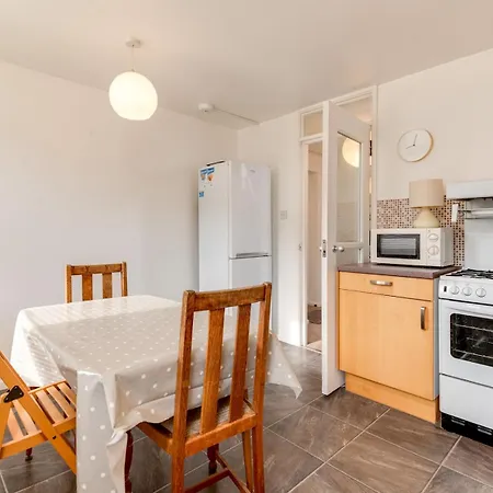 Appartamento 1 Bedroom Flat With Balcony - Pass The Keys