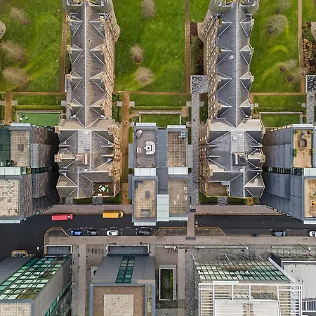 Executive Quartermile Near To Castle University With Park View