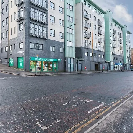 Waterfront Castle View 3 Bed Free Parking Edimburgo