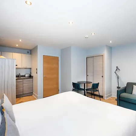 Staycity West End 4*