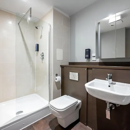 Aparthotel Staycity West End