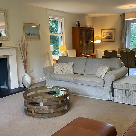 Estate At Carberry Tower Holiday home Edinburgh