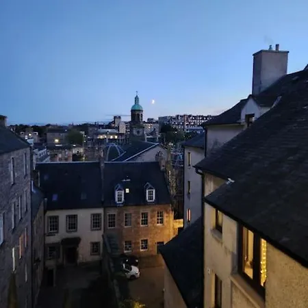 The Eyrie At Tweeddale Court - Historic Royal Mile Lägenhet