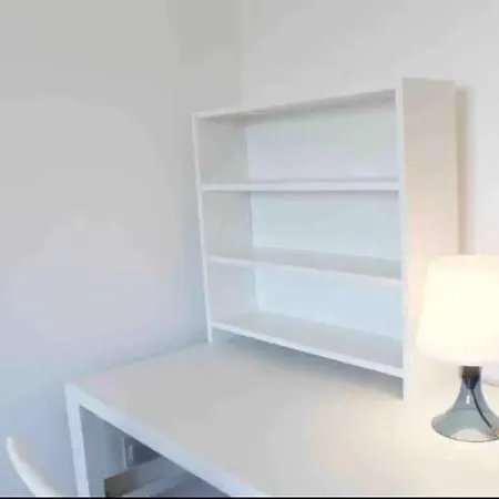 Superb Townhouse Silent Vakantiehuis *