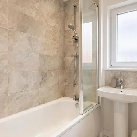 Vakantiehuis Superb Townhouse Silent *