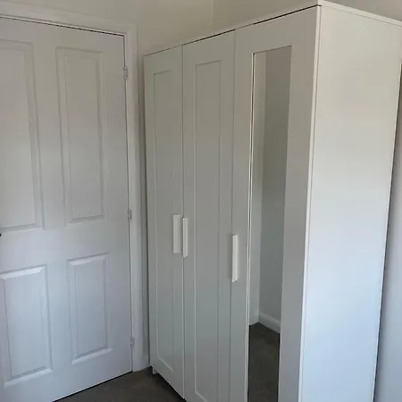 Σπίτι διακοπών Superb Townhouse Silent *