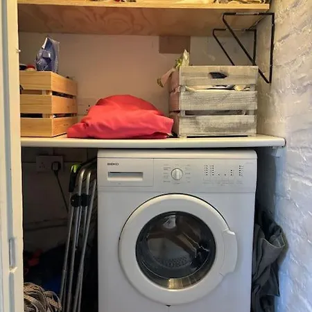 Artist Colony With Sauna And Private Garden, And Easy Walk To Centre * Edinburgh