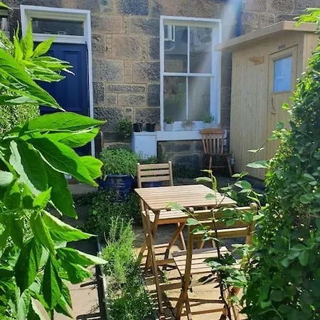 Artist Colony With Sauna And Private Garden, And Easy Walk To Centre * Edinburgh
