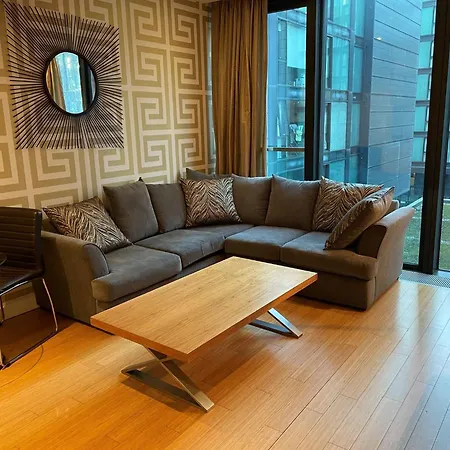 Διαμέρισμα Very Centrally Located Chic One Bed Quartermile