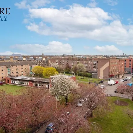 Stylish 3 Bedroom Apartment, Daire