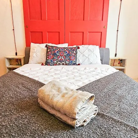 Harry Potter Styled 3-bed - Edinburgh