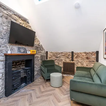Apartment The Coach House *