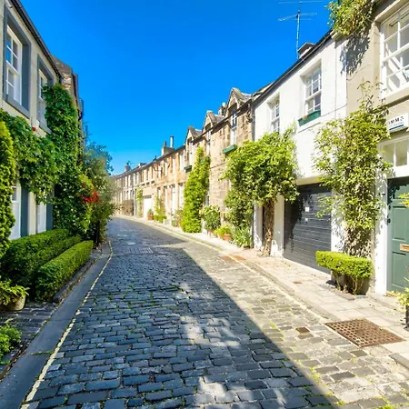 Guestready - Beautiful New Town With Patio Apartment Edinburgh