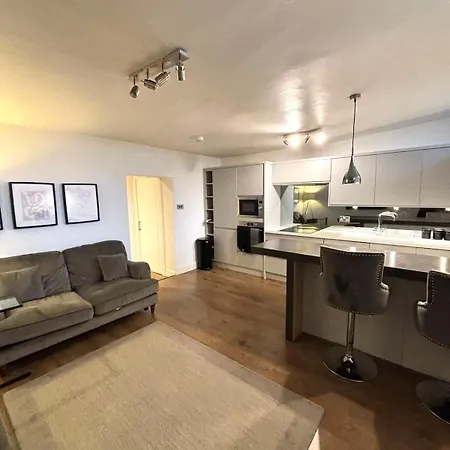 Apartmán The Gardners In Centre With Parking Edinburgh