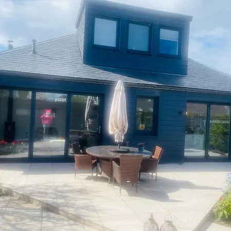 Guest house By The Coast *