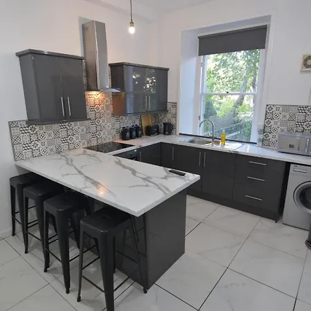 Daire Upmarket Ground Floor In Morningside Edinburgh