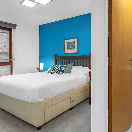Modern 2 Bedroom In Centre Edynburg