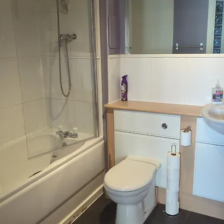 Luxury Boutique Apartment, Free Parking & Gym *