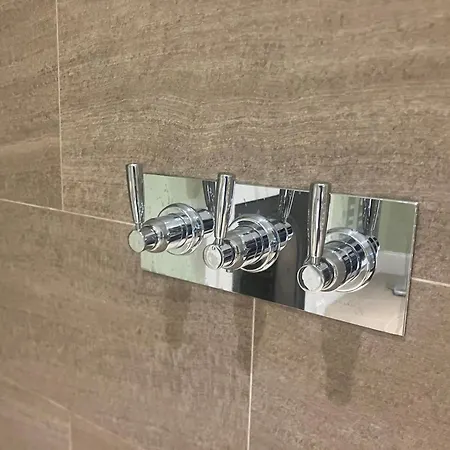 Βίλα Georgian Townhouse In Centre *