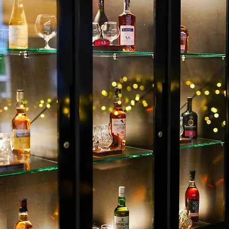 先瑞滑铁卢普雷斯酒店 酒店 4*