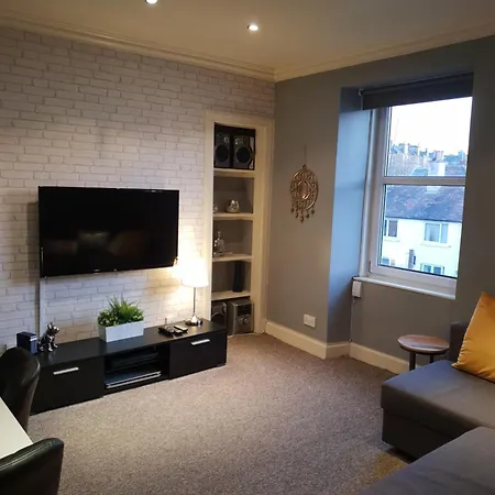 Modern Broughton - Walk To Centre And St Quarter Appartamento