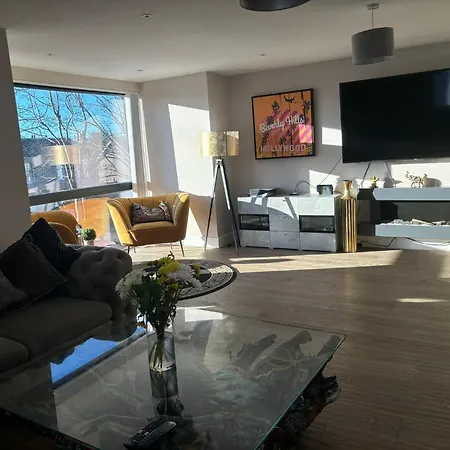 Villa Breathtaking 5 Bedroom Townhouse In Murrayfield Location, Free Parking Edinburg