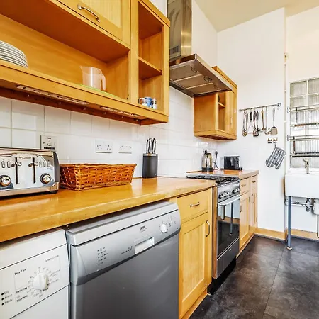 Large Super 3 Bed -princes Street, Parking * Édimbourg