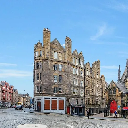 Apartamento Cozy At Castle, Parking