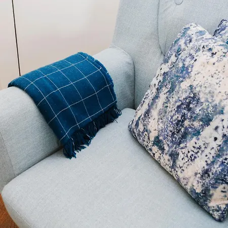 Centrally Located Spacious 2 Bedrooms * Edinburgh