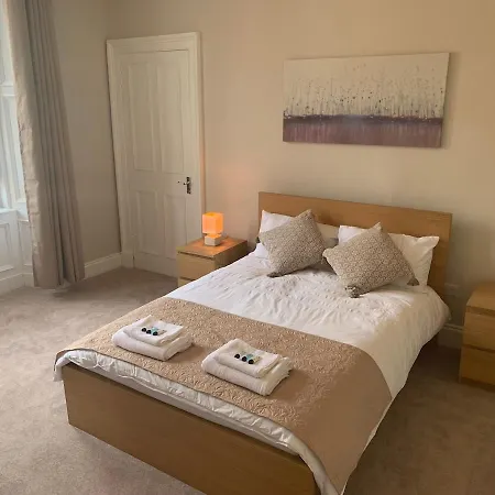 Apartment Modern Centre In Location Edinburgh
