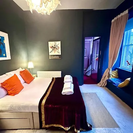 公寓 Unique Cozy Nest For 2, Old Town 爱丁堡