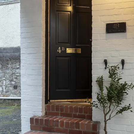 펜션 Luxury Mews In The Heart Of New Town